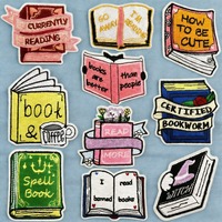Écusson brodé personnalisé pour livre de dessin animé, écusson en tissu brodé personnalisé, étiquette brodée avec crochet et boucle au dos