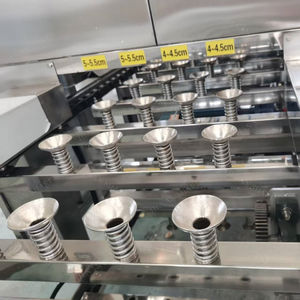 Machine électrique pour enlever les racines de l'ail, machine de traitement de l'ail - Product Image 5