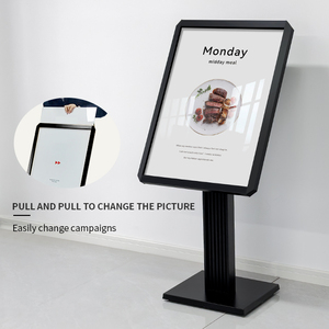 Support de signalisation sur pied en aluminium BOZE robuste 50x70 60x80cm, support d'affichage au sol en métal, panneau d'information stable chromé - Product Image 3