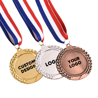 Médaille de récompense sportive de football à double logo 3D personnalisée en cuivre plaqué or avec lanière de ruban de sublimation