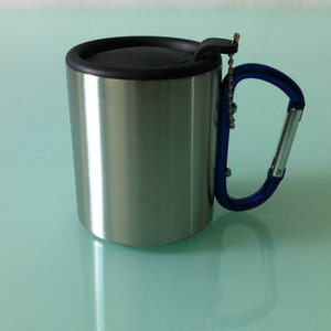 Mug à bière isotherme en acier inoxydable avec mousqueton, poignée autobloquante, isolation thermique 12-24 heures, portable pour le camping et les voyages en extérieur - Product Image 5