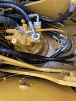 Excavatrices Caterpillar Cat 320d d'occasion, CAT 320 320D2 320DL 320DGC, excavatrices hydrauliques sur chenilles, pompe Caterpillar