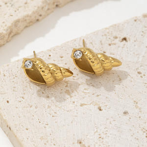 ต่างหูแฟชั่นสำหรับฤดูร้อน18K PVD ชุบทองสำหรับเป็นของขวัญจากเปลือกหอยทำจากสเตนเลสสตีลพร้อมเซอร์โคเนียทรงลูกบาศก์ - Product Image 4