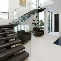 Escalier flottant sur mesure avec marches en bois et balustrade en verre, capacité de charge élevée, gain de place, escaliers intérieurs pour villa duplex