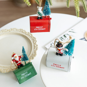 Decorazione Natalizia Transfrontaliera: Ciondolo per Cassetta Postale in Ferro Battuto, Ornamenti in Resina a Forma di Pupazzo di Neve, Babbo <span class=keywords><strong>Natale</strong></span> e Orso per Albero di <span class=keywords><strong>Natale</strong></span> - Product Image 3