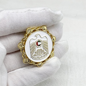 شارة معدنية مخصصة بشعار اليوم الوطني لدولة الإمارات العربية المتحدة، دبوس مطلي بالمينا الناعمة ثلاثي الأبعاد - Product Image 4