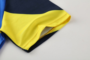 Ensemble d'uniformes de football de haute qualité 2526, personnalisé avec impression par transfert thermique précis des numéros, maillot de football - Product Image 6