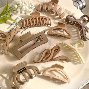 Jepit Rambut Akrilik Cokelat Buatan Tangan Model Pita Besar untuk Wanita Gaya Sporty Natural untuk Hari Valentine Model Terbaru 2026 - Product Image 2