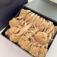 Boîte d'emballage en papier couché réutilisable à bas prix, design noir personnalisé, avec magnétisme magnétique, sac en papier facile à plier, boîte-cadeau