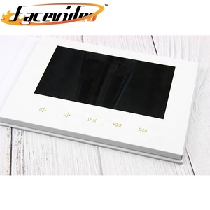 Fabricant chinois en gros de cartes de vœux de mariage en papier blanc faites à la main, écran LCD de 7 pouces, <span class=keywords><strong>brochure</strong></span> vidéo dorée - Product Image 3