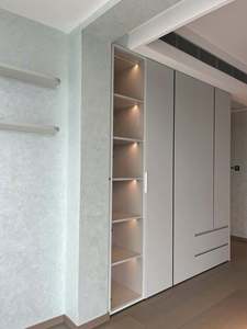 Ensemble de meubles de chambre à coucher en bois massif aluminium bois populaire grand espace conception personnalisée armoire de rangement vestiaire pour usage domestique - Product Image 4