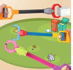 थोक मैकेनिकल क्लैंप प्लास्टिक रोबोट हैंड ग्रैबर प्रमोशन नवीनता खिलौने रोबोटिक ग्रैबर बच्चों के लिए आसानी से पकड़ लेता है