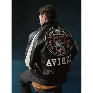 Chaquetas Varsity de Piel de Oveja Auténtica con Bordado Deportivo, Talla Estadounidense, Unisex, Solapa de Piel de Cordero Francés - Product Image 2