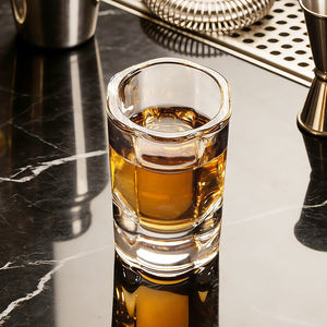 <span class=keywords><strong>Verre</strong></span> à shot premium 1oz à base épaisse, <span class=keywords><strong>verre</strong></span> à whisky <span class=keywords><strong>transparent</strong></span> pour Tequila, Vodka, Spiritueux, <span class=keywords><strong>verre</strong></span> à shot carré pour bar - Product Image 3