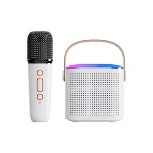 Ses amplifikatörü Mini hoparlör Bluetooth Mic ile taşınabilir megafon Mini Rgb gece lambası Karaoke hoparlörü makinesi