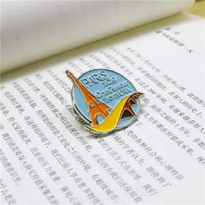 Custom Double Gold Plating Hard Enamel Eiffel Tower Paris Pin For Souvenir