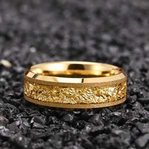 高级ファッションジュエリー18Kイエローゴールドタングステンリング新デザイン8mmゴールド箔タングステンリングジュエリーインレイゴールドリーフ - Product Image 5
