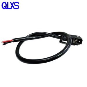 Quanlin Factory <span class=keywords><strong>2</strong></span> + 4 broches Plug Faisceau de câblage en PVC en cuivre durable avec <span class=keywords><strong>2</strong></span> cordons d'alimentation et 4 fils de signal pour moteur E Bike E - Product Image 1