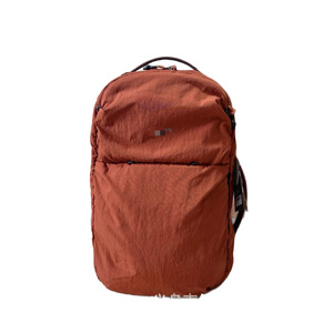 Mochila Deportiva Casual de 30L, Bolsa de Viaje Unisex con Correa Desmontable, Primavera 2025 - Product Image 2