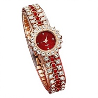 Lot de 5 montres à quartz pour femme, style mode, en alliage d'acier inoxydable, incrustées de strass rubis, avec collier, boucles d'oreilles et bague – Vente en gros