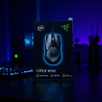 Haohuaxin Version haute qualité vente en gros Standard MINI souris de jeu filaire droite RGB Interface USB 5 boutons pilote exclusif