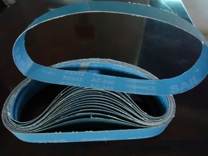 Bandes abrasives en zircone pour le <span class=keywords><strong>ponçage</strong></span> des couteaux, le meulage des métaux, le polissage <span class=keywords><strong>de</strong></span> l'acier inoxydable, rouleaux <span class=keywords><strong>de</strong></span> tissu abrasif - Product Image 2