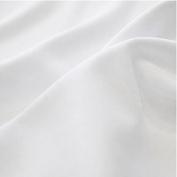 Tissu sergé en coton et polyester TC65/35 respirant et confortable avec traitement imperméable pour uniformes ou vêtements de travail