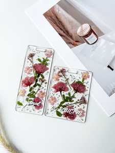 OEM ODM Etiquetas de identificación personalizadas de resina acrílica con flor prensada real, regalo para trabajadores de la salud RN BSN CNO MA G - Product Image 4