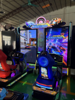 Simulateur de conduite Toda Cartoon 86 pouces pour 2 joueurs, machine de jeu de course automobile dynamique d'arcade