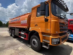 รถบรรทุกน้ำมัน LPG ทนทานและเชื่อถือได้ ขนาด 13000L-27000L รถขนส่งโพรเพนพิเศษ เติมน้ำมันให้กับเครื่องบิน รถบรรทุกน้ำมันสแตนเลส - Product Image 2