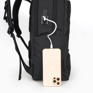 Sacs à dos étanches personnalisables avec logo pour ordinateur portable, pour voyages scolaires, femmes et hommes, avec port USB - Vente en gros directe usine - Product Image 6