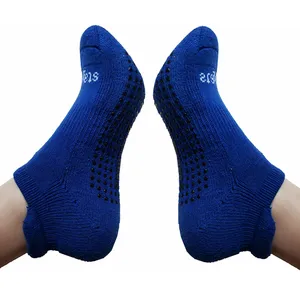 Customized size non skid custom socks yoga pilates socks