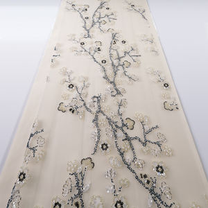 قماش دانتيل مطرز بالزهور على الطراز الفرنسي مع خرز وترتر - Product Image 1