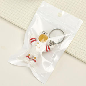 Llavero de astronauta de dibujos animados, adornos de mascota 3D ecológicos, molde personalizado, apertura de astronauta, accesorios, Logo, muñecas colgantes de resina - Product Image 4