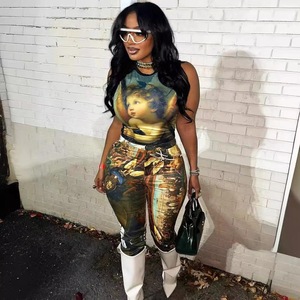 Y0514 Verano Nuevo Venta caliente Retro Pintura al óleo Impresión digital Manga Pantalones ajustados Conjunto impreso - Product Image 5