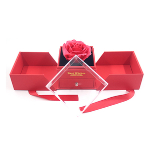 Rosas Rojas Eternas Preservadas al por Mayor en Caja de Acrílico con Collar de Te Amo, Regalo de Flor Eterna para San Valentín - Product Image 4