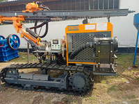Foreuse de puits profonds Kaishan KG726III/KG726HIII, moteur Yuchai 58KW, forage 90-115mm, profondeur 25m, 30 °   Capacité de montée en pente pour l'exploitation minière et les carrières