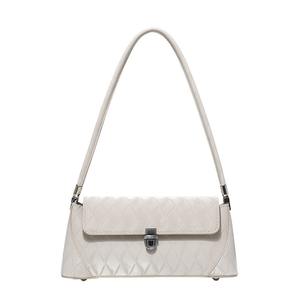 Bolso de hombro con patrón de diamantes multicolor Cerradura de metal Simple y elegante - Product Image 1