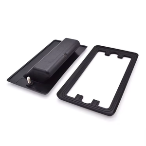 PL025 Moderne Zwarte Nylon Trekgreep met Waterdichte Siliconen Rubber voor Deuren, Ramen of Industrieel Apparatuur/Kasten - Product Image 3