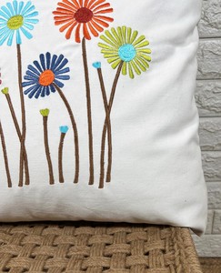 Housse de coussin brodée à motifs floraux, taie d'oreiller carrée, couvre-canapé décoratif pour la maison et l'hôtel - Product Image 3