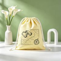 Sacs à cordon personnalisés en gros, imprimés avec motifs de dessins animés, style simple, lavables, pliables, réutilisables, pour emballage cadeau, avec logo