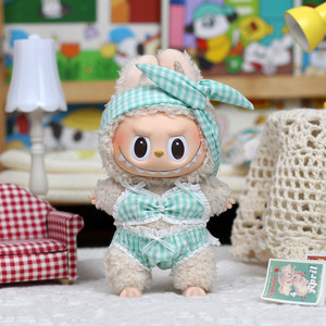Ropa para Muñeca Labubu, Conjunto a Cuadros Verde para Niñas de 8 a 13 Años - Product Image 1