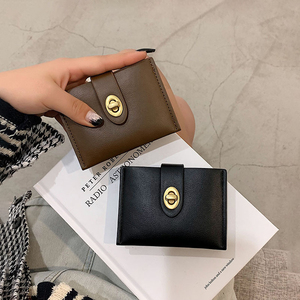 Portafoglio vintage in pelle PU con chiusura a chiave, porta <span class=keywords><strong>carte</strong></span> compatto a due ante con tasca portamonete, elegante portafoglio marrone da donna per l'uso quotidiano - Product Image 2