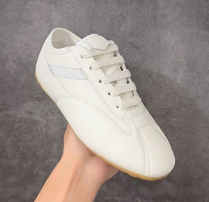 College-style trendy new soft-bottom running lace-<b>up</b> lightweight sports casual shoes in forest color - Product Image 5