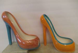 새로 사랑스러운 세라믹 스틸레토 하이힐 신발 휴대 전화 홀더 와인 홀더 세련된 와인 병 디스플레이 홀더 - Product Image 5