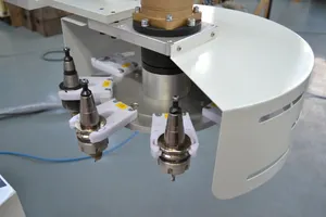 ATC ไม้ CNC Router A6-1224-C8 อัตโนมัติเครื่องโหลดและขนถ่าย 1KW AC เซอร์โวมอเตอร์เหมาะสําหรับชุดการประมวลผล