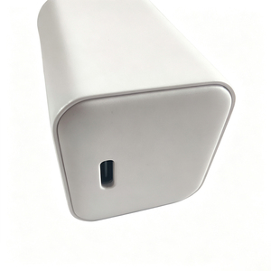 Cargador Rápido USB-C PD de 65W Máx., Multiprotocolo PPS QC SCP ACF FCP para Teléfono y Portátil - Product Image 3