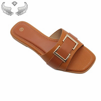 Sandales et pantoufles plates pour femmes, respirantes, à bout ouvert, élégantes et de haute qualité, pour l'extérieur, vente en gros, stock prêt à expédier