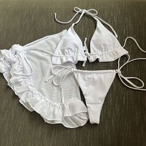 Ensemble bikini 3 pièces pour femme, uni, à volants, dos nu, avec jupe de plage en maille, maillot de bain - Product Image 5