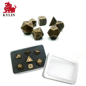 Juego de Dados Profesionales de Cristal Poliédrico Borgoña Hechos a Mano, D6 D20, para Juegos de Mesa D&D - Product Image 2